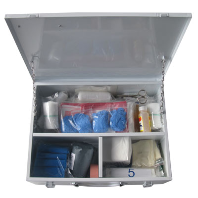 FIRST AID KIT REGULATION 7 WITH METAL BOX 
